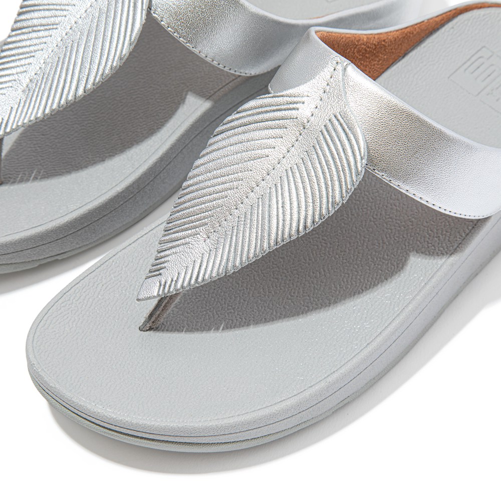 Fitflop Womens Sandals Silver - Fino Feather Metallic Toe-post - 67CJTRLQH